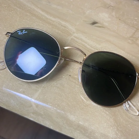 AUTHENTIC RAY-BAN ROUND METAL POLISHED GOLD FRAME / GREEN LENSES LIKE NEW